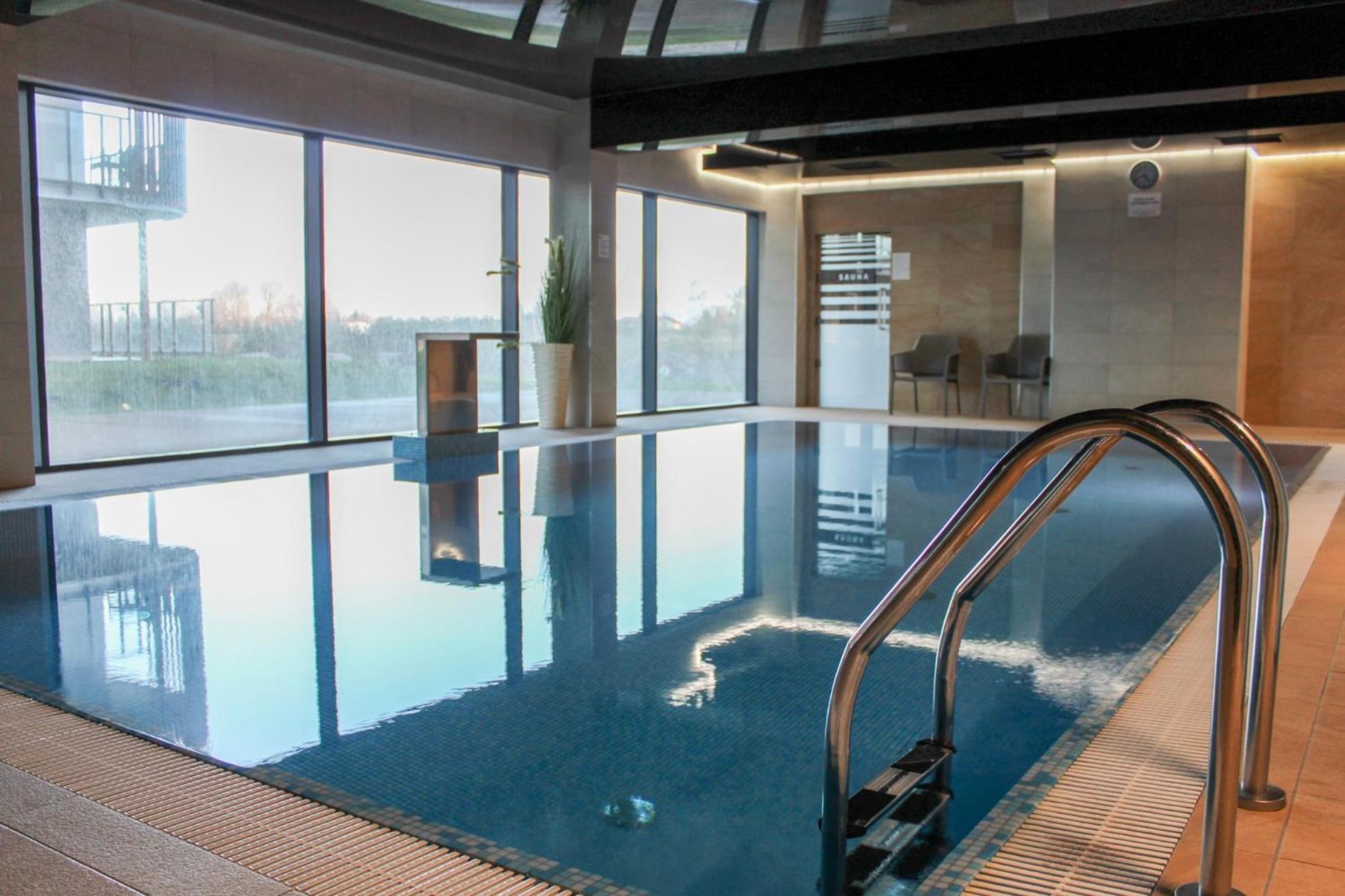 Apartment Spoko, Basen, Sauna, Aneks Kuchenny, Morze 300m Kolobrzeg